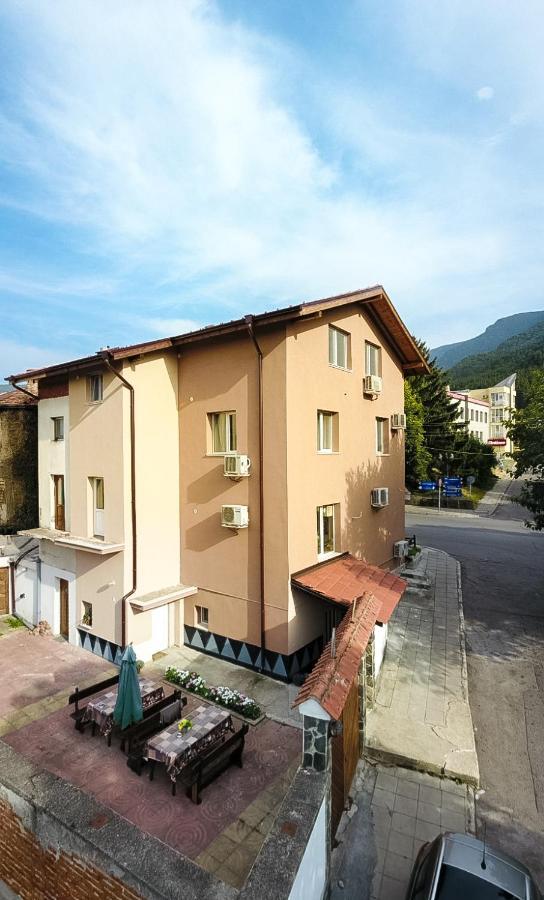 Bubolina House Hotel Sapareva Banya Exterior photo